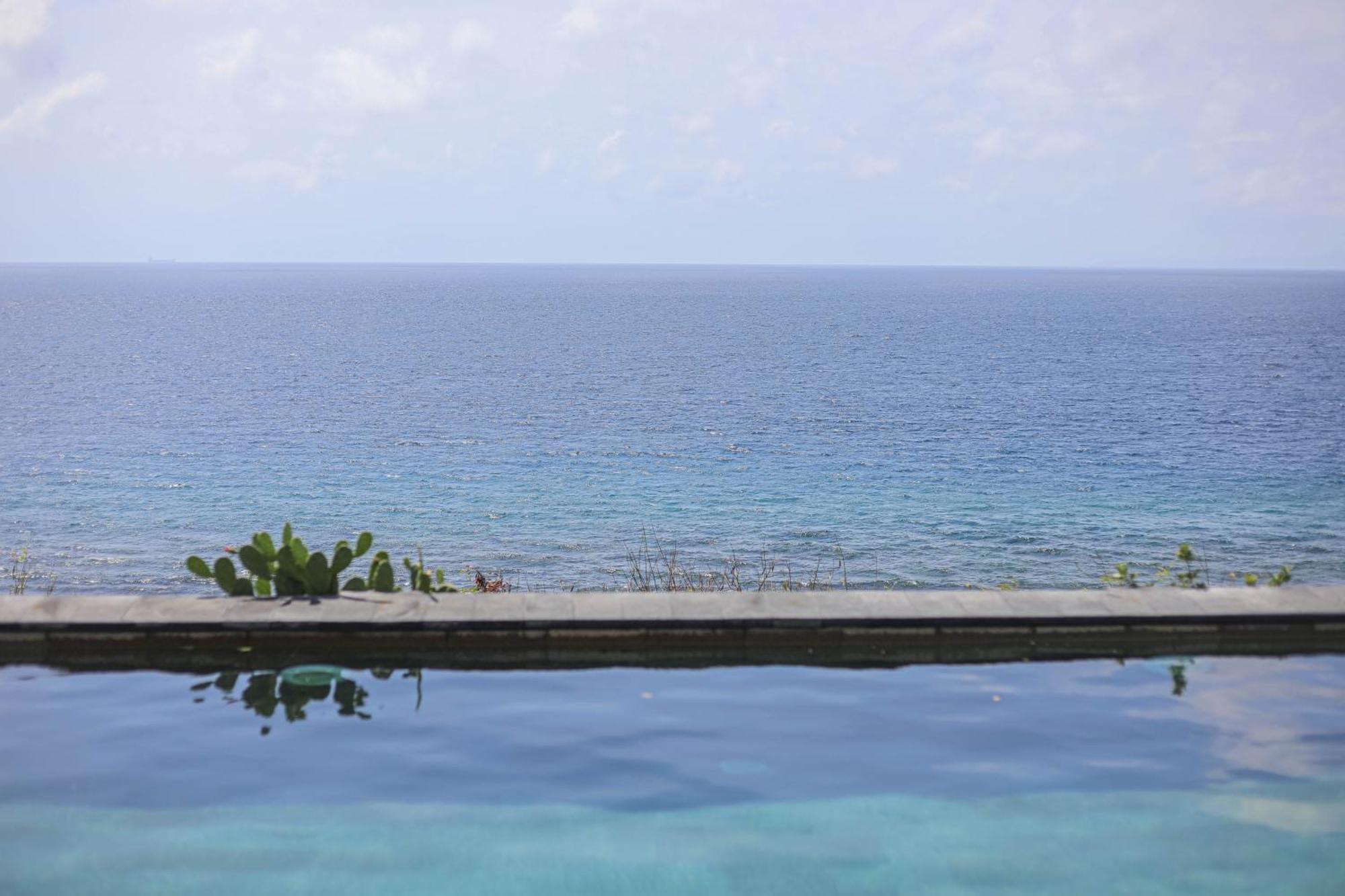 Batununggul Manta Cottages With Sea View מראה חיצוני תמונה