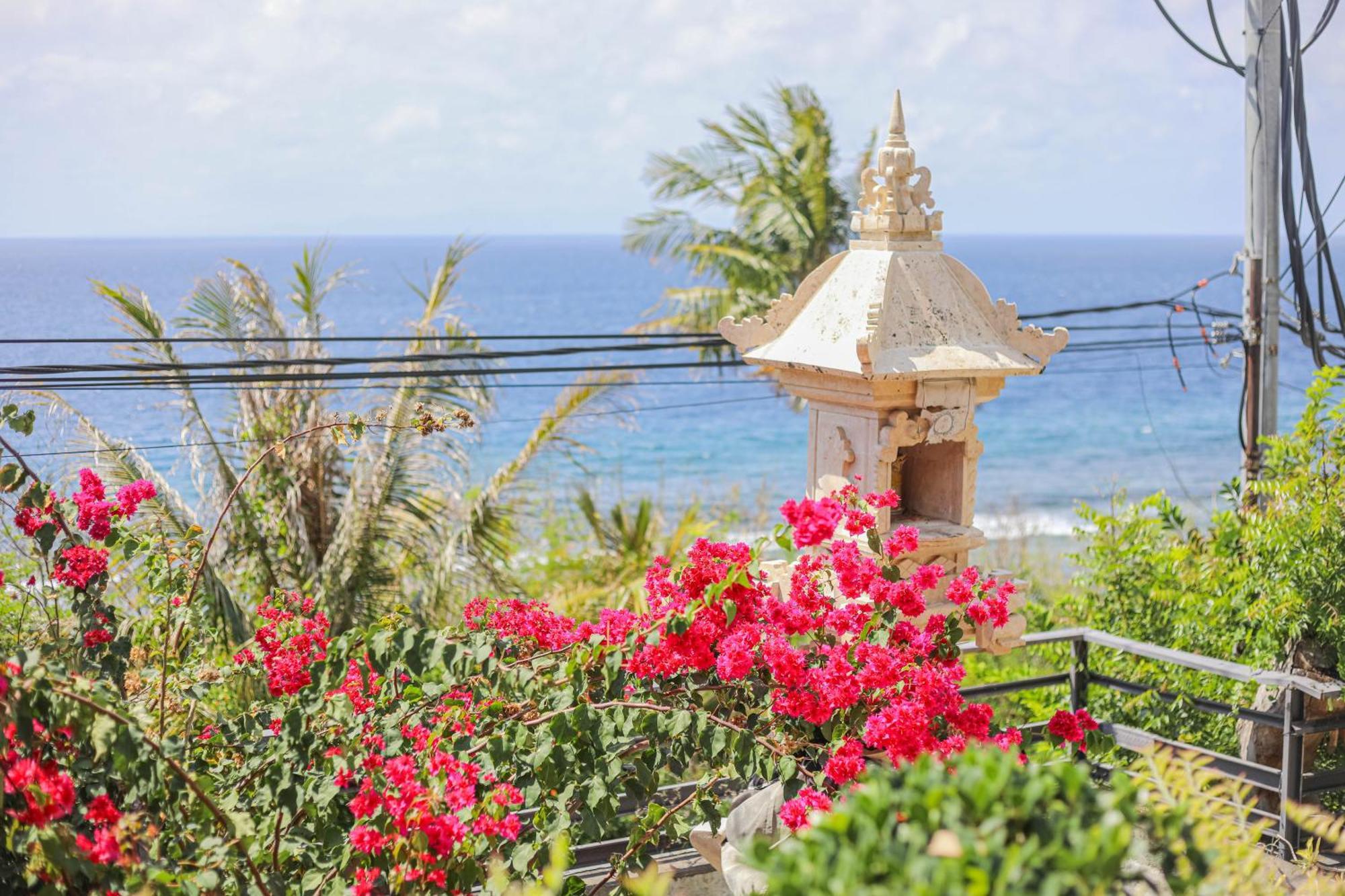 Batununggul Manta Cottages With Sea View מראה חיצוני תמונה