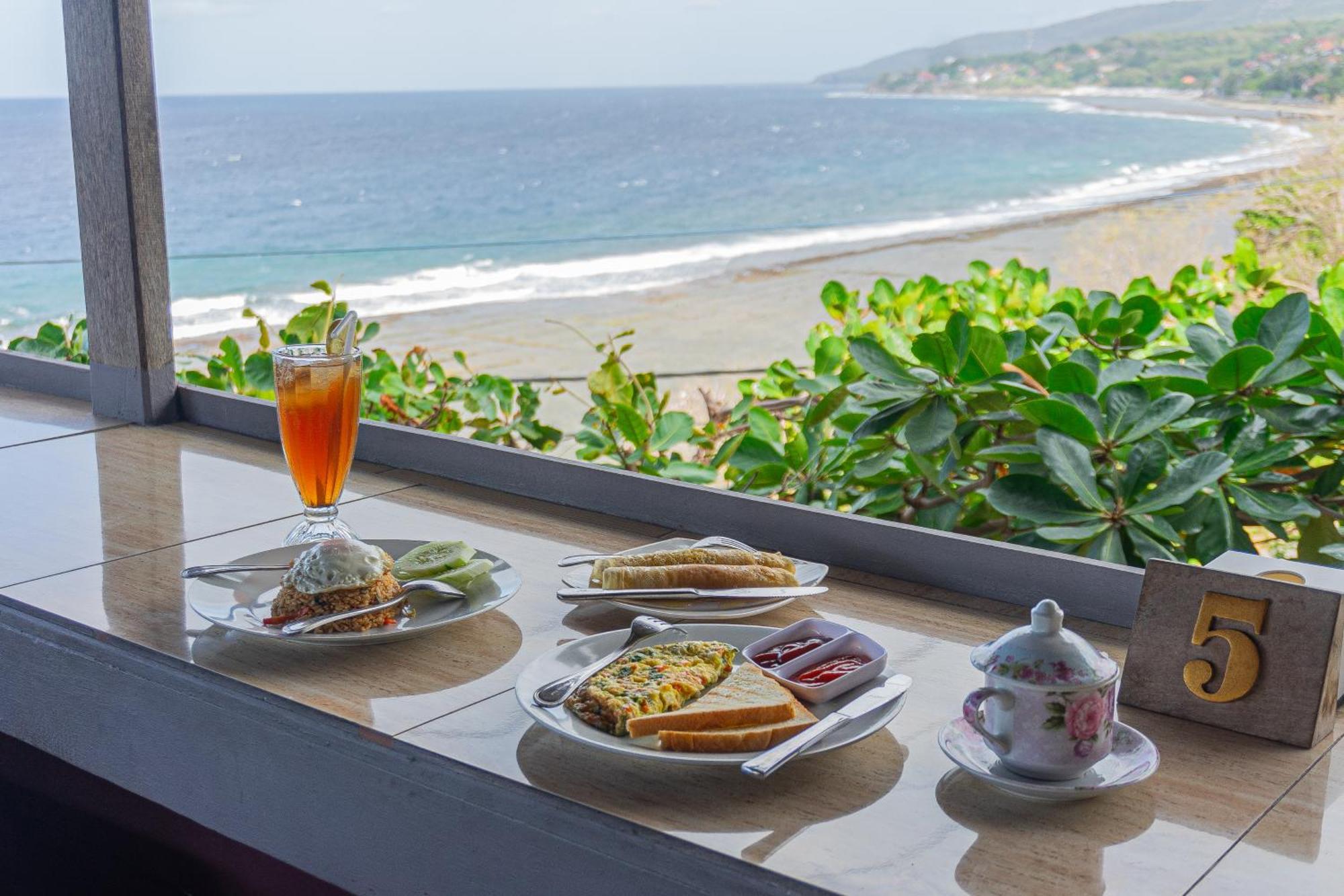 Batununggul Manta Cottages With Sea View מראה חיצוני תמונה